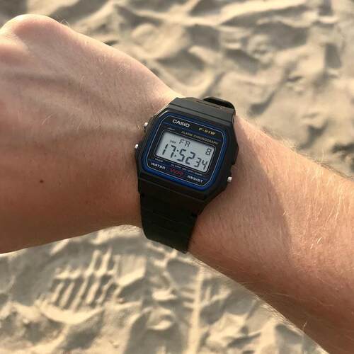 卡西欧手表男女复古小方块黑盘数显防水石英运动日韩腕表 F91W-1