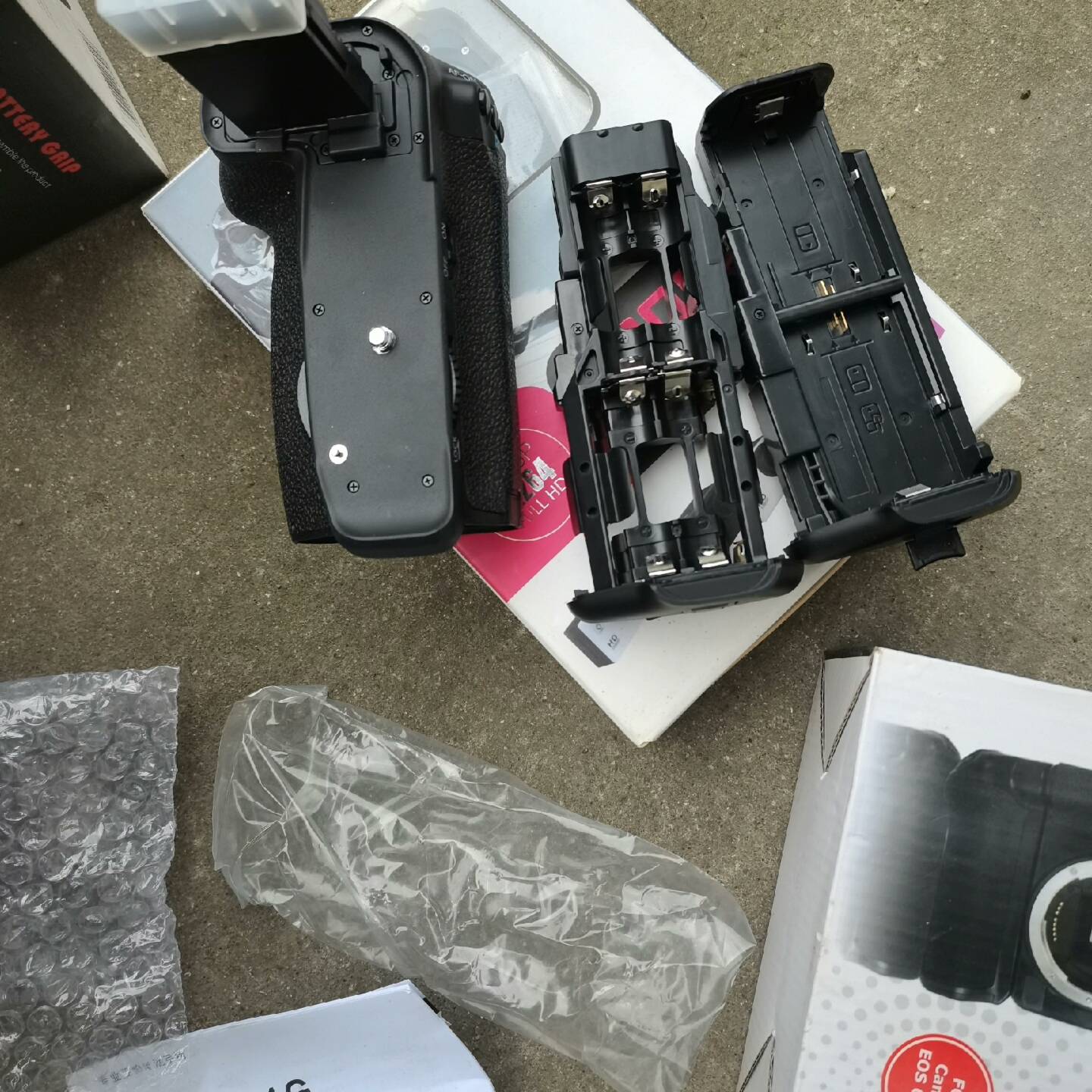 可议价佳能eoS 60d竖拍电池手柄，库存80元包邮，两种电池