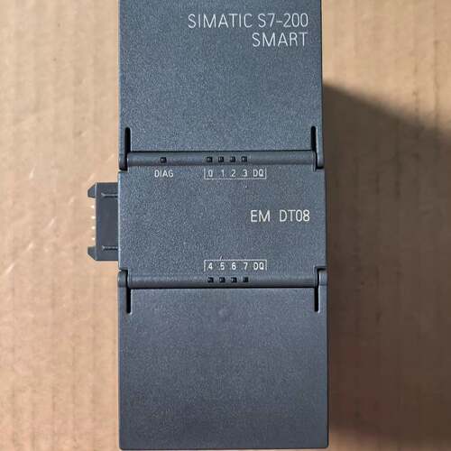 可维修22 年西门子200smart EM DT08 成色新议价
