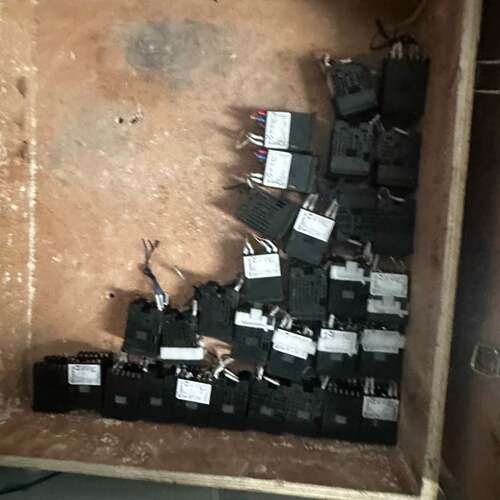 可维修欧姆龙温控器 E5CC-RX2DSM-800，17年议价