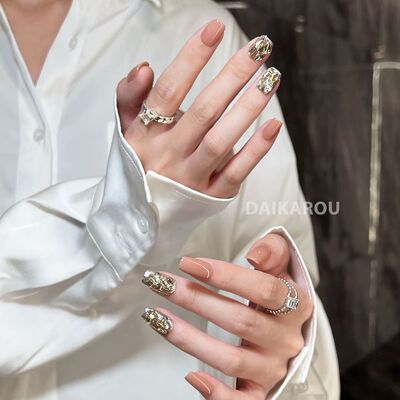淡蕾香闺纯手工美甲穿戴甲爆闪钻贴片假指甲10片装抖音爆款新款