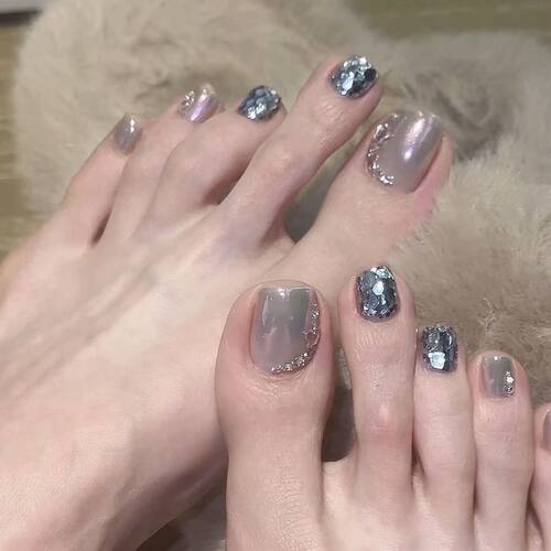 [桃喜·少女心事]魔镜粉脚指甲贴片小众显白高级感穿戴甲成品定制