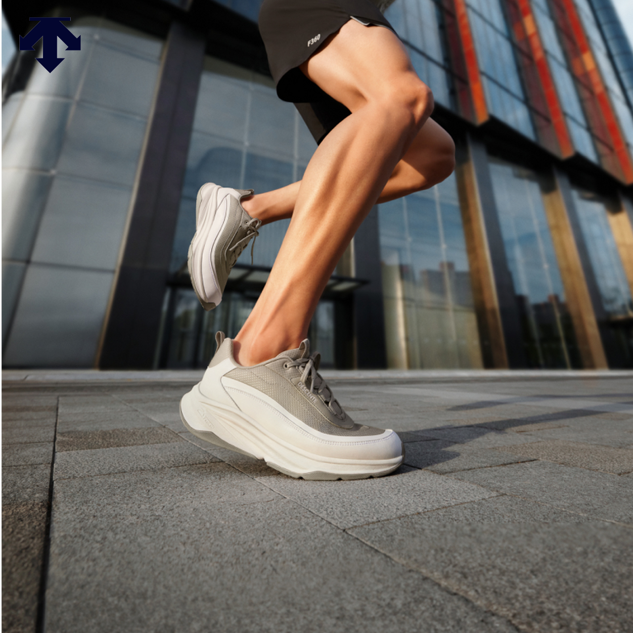 DESCENTE迪桑特RUNNING跑步运动男女同款LAVITATE缓震运动跑鞋