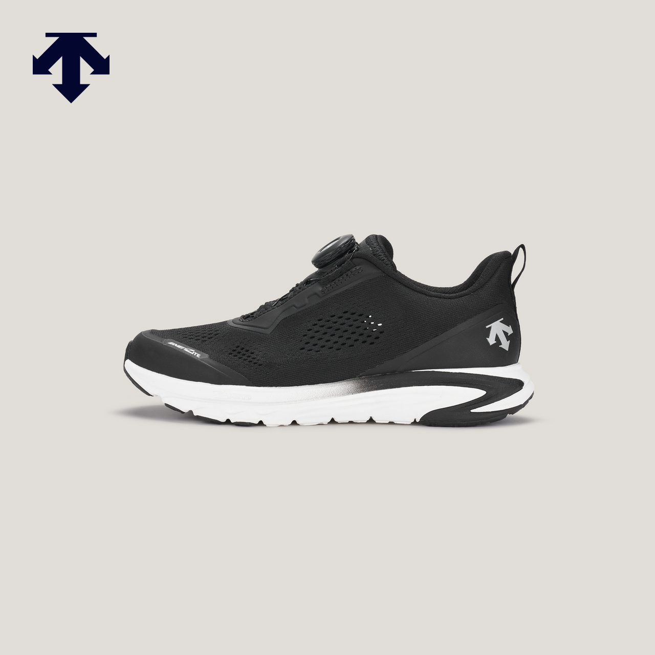 DESCENTE迪桑特儿童综合运动男女童大童BOA缓震EASE运动跑鞋