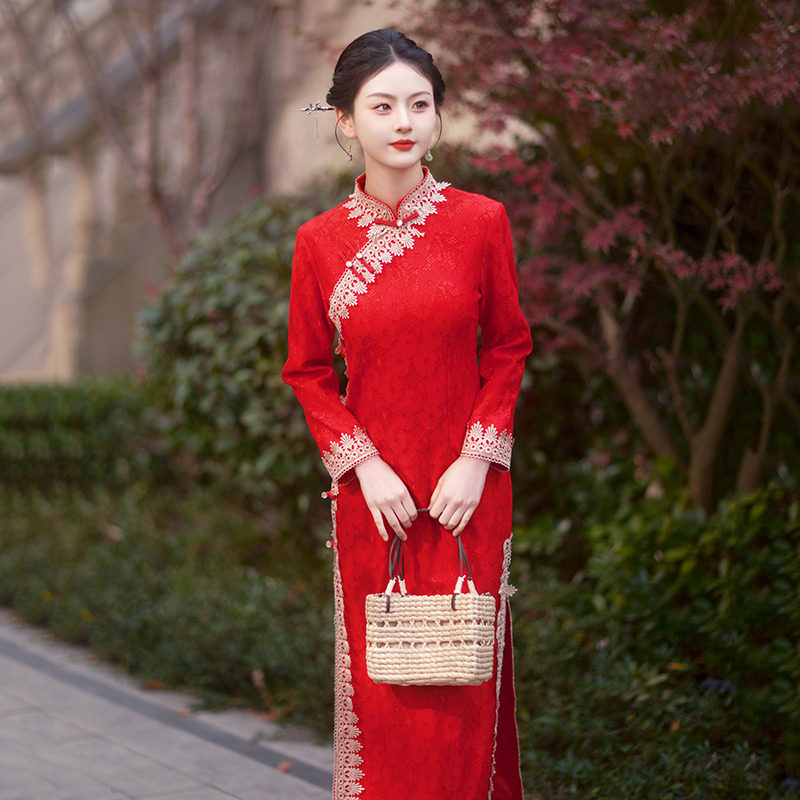 2026新款红色蕾丝加长款国风新中式秋季长袖改良旗袍年轻款女复古
