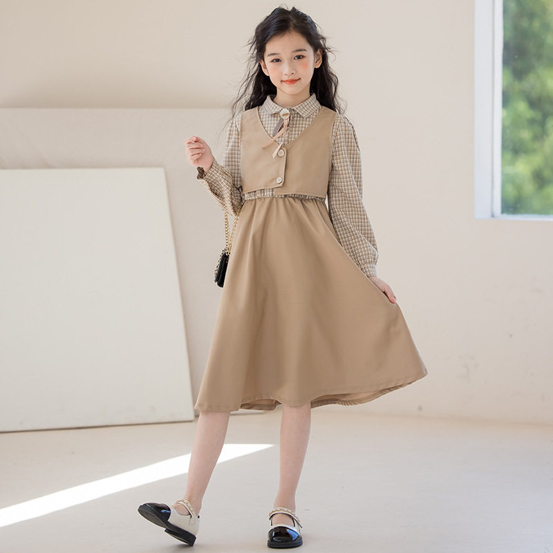 2026新款亲子装女童假两件连衣裙千鸟格女孩衣服秋款学院风中大童