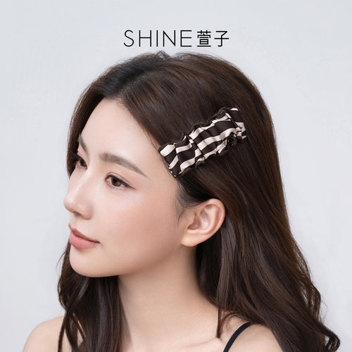 【曹颖甄选】SHINE萱子饰品都市序章系列时尚潮流条纹边夹DB