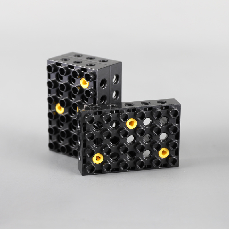 24孔螺纹黑板大颗粒机械百变工程