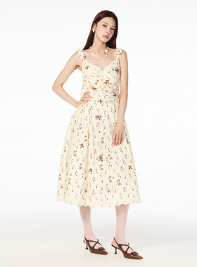 【明星同款】lefame拉飞姆26夏新款波嬉田园风碎花吊带连衣裙女