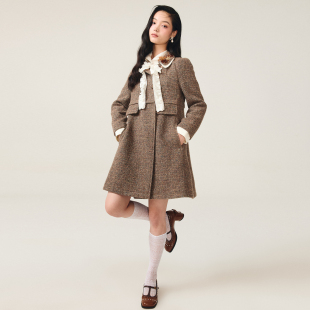 lefame拉飞姆2025冬季 60年代摩登千金娃娃领珠饰多彩毛呢大衣 新款