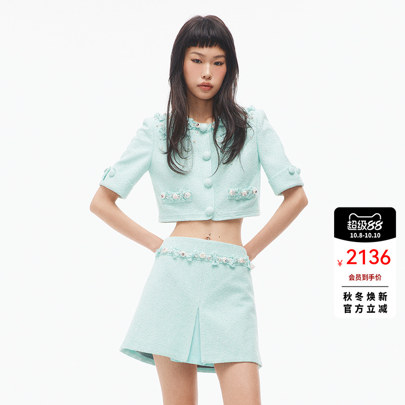 时尚蝴蝶结装饰钉珠外套