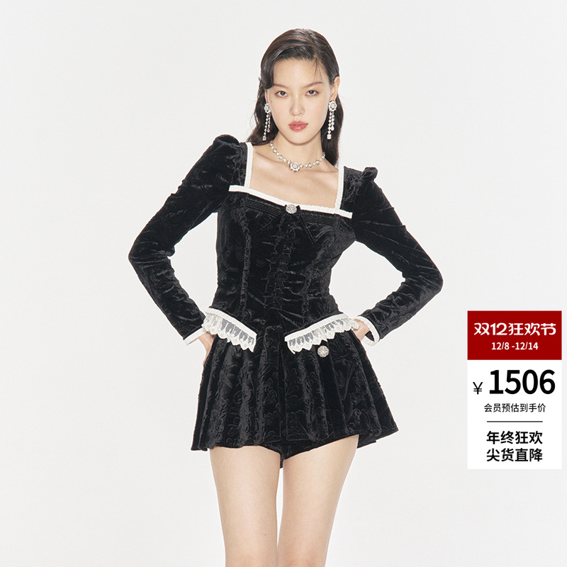 LEFAME修身版型千金氛围上衣