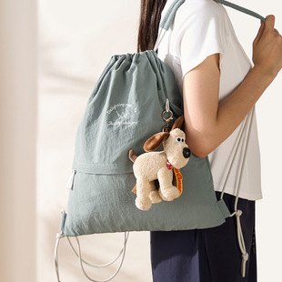 探界者DSIGN通勤逛街健身用大容量抽绳背包防水多仓衣物收纳包