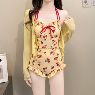 绝美泳衣女2026新款连体长袖挂脖带罩衫遮肉显瘦高级感泡温泉泳装