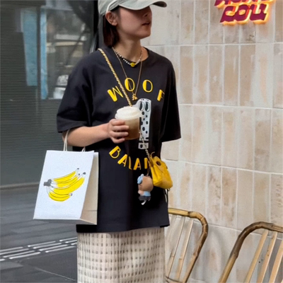 休闲宽松百搭显创意恤新款