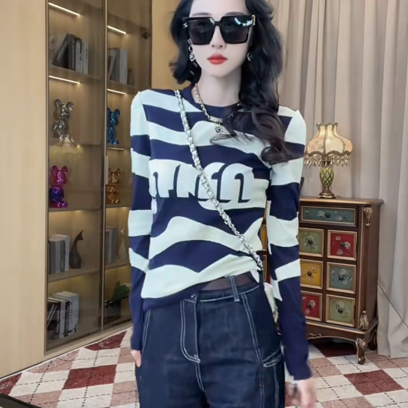 打底衫修身别致复古欧货