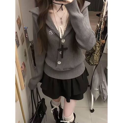 ZK Collar柔雅 松弛温柔风翻领针织衫设计感纽扣毛衣半身裙套装女