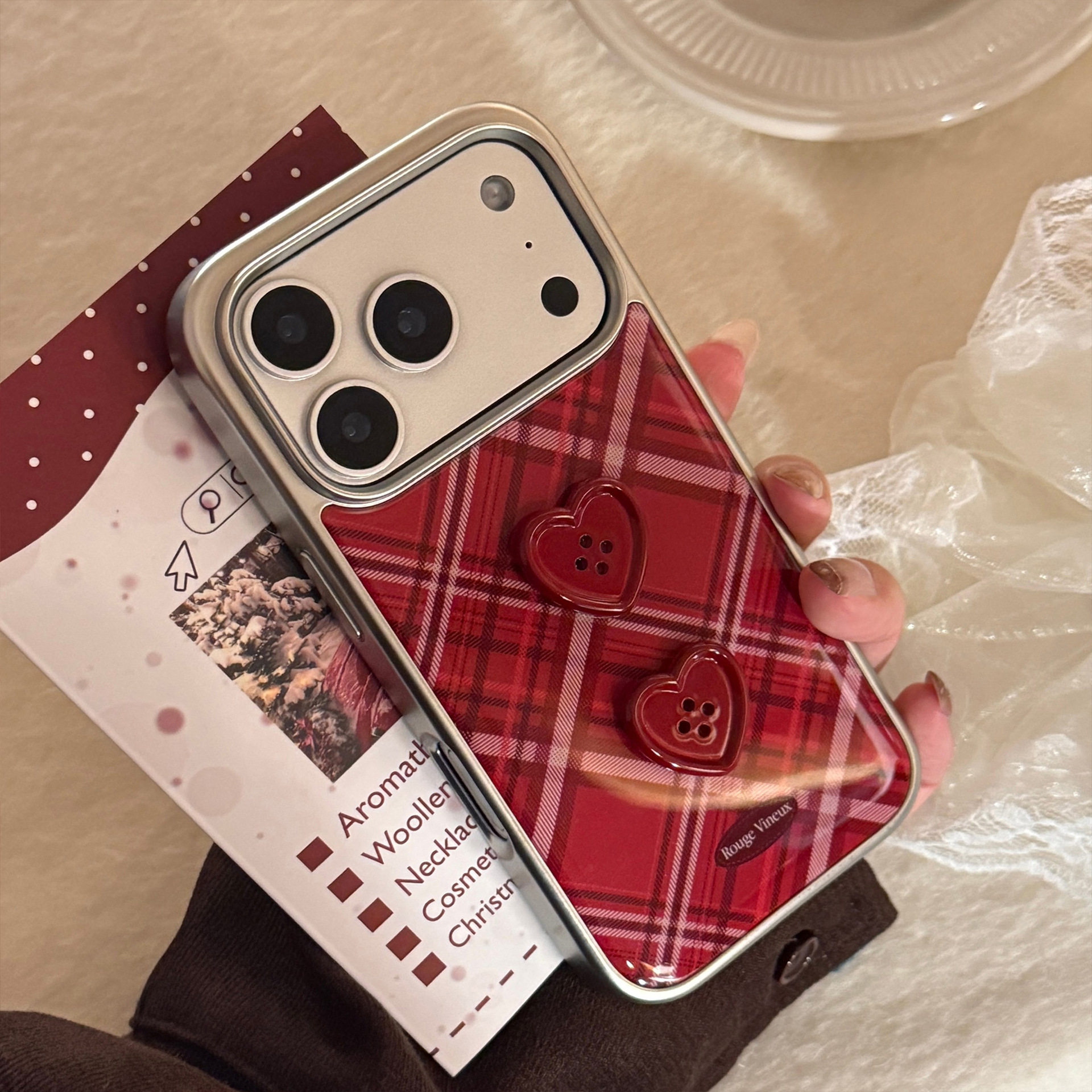 苹果格纹立体爱心电镀手机保护套