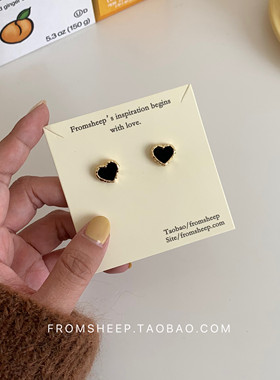 复古金边爱心耳钉女精致高级感气质925银针心形配饰黑色桃心耳饰