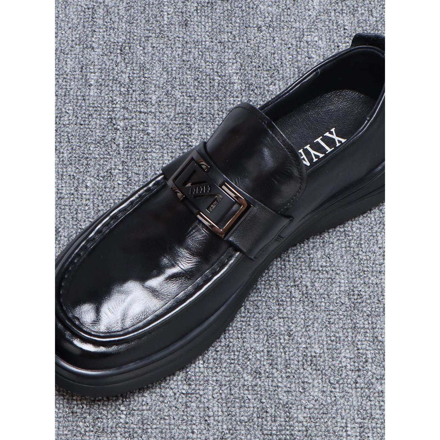 休闲百搭商务平底鞋2025秋冬新款一脚蹬皮鞋男士软底黑色真皮鞋子