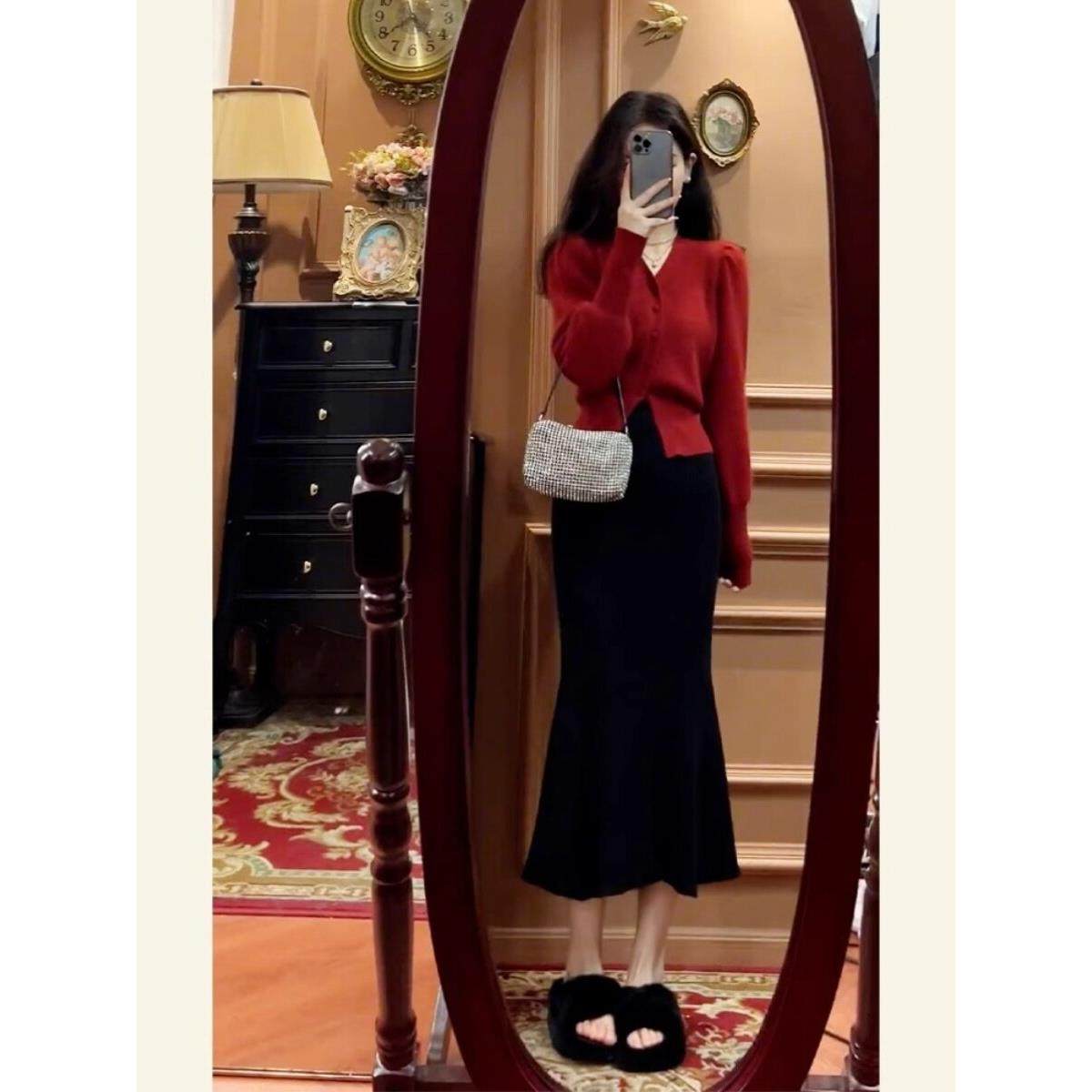欧洲站秋季2024新款女装港味覆古chic裙子红色针织衫套装裙两件套