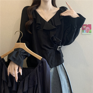 胖mm收腰不规则喇叭袖 复古荷叶边V领牛仔长袖 大码 衬衫 上衣 女秋季