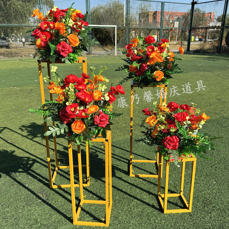 交车仪式橱窗婚礼布置花柱
