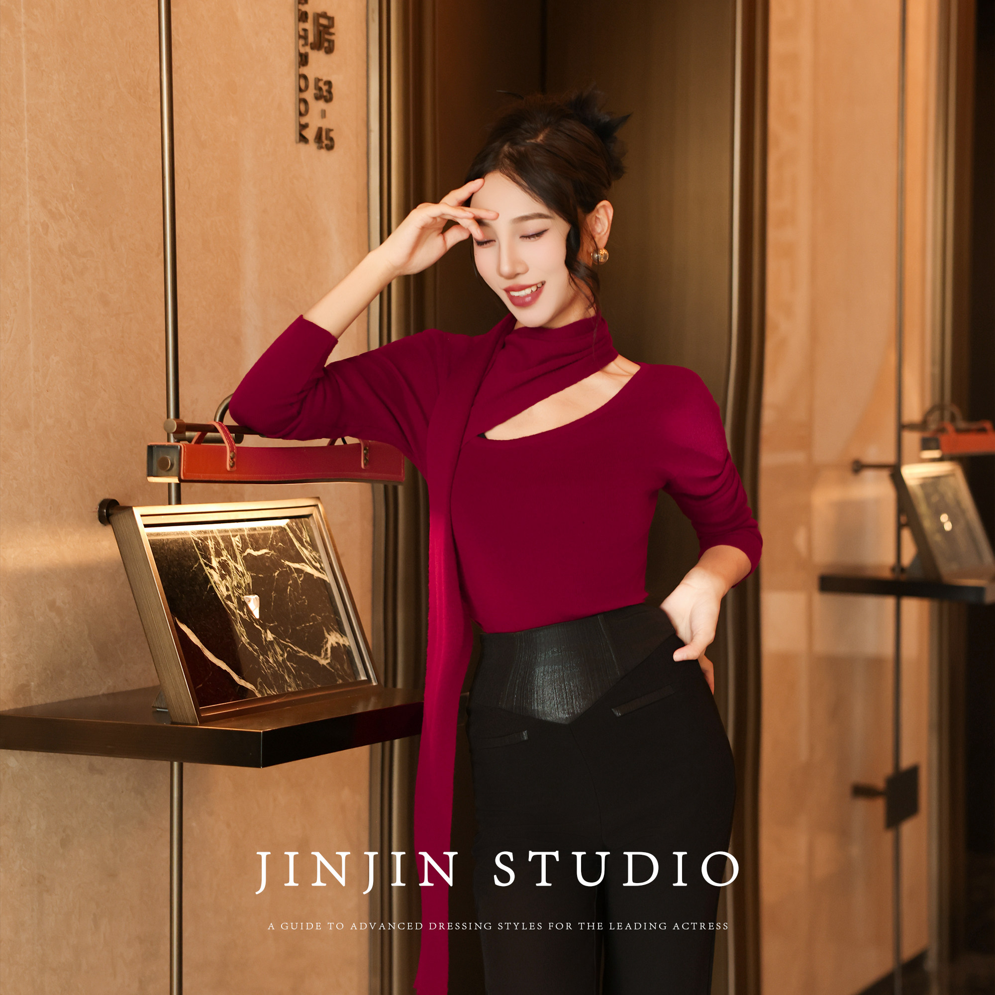 百搭轻奢感飘带针织毛衣打底