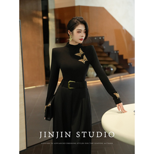 MD进进原创【雕刻美感】2025秋冬新款时尚高级气质显瘦打底上衣