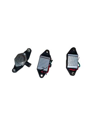 全柴14V发电机碳刷带调节器B115碳刷B145-2适用JFZ1702发电机碳刷