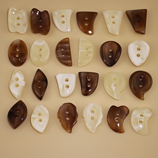 咖色不规则树脂扣女装 饰扣子儿童毛衣外套牛角纽扣 大衣毛呢外套装