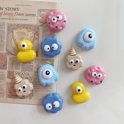 创意大眼呆萌怪兽彩色冰箱贴洞洞板装饰入户门磁铁磁力贴吸铁石