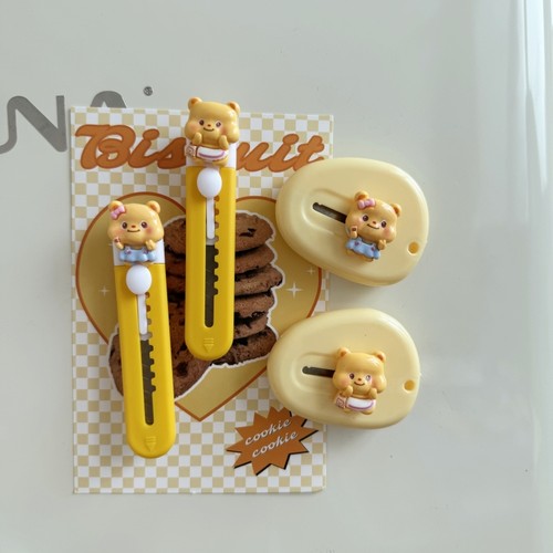 可爱黄小熊美工刀ins冰箱贴磁贴留言板洞洞板拆快递小刀吸铁石