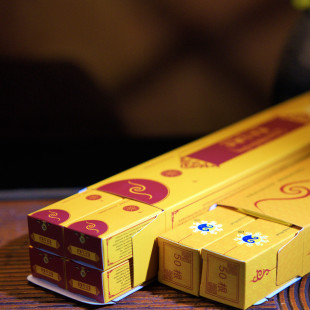 西藏直发楚布寺古藏香纯手工礼佛线香熏香佛香卧香薰 包邮