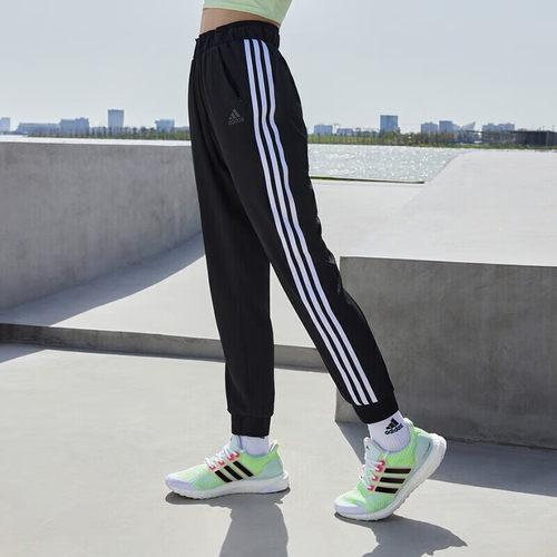 阿迪达斯 adidas跑步训练针织透气休闲裤修身束脚卫裤长裤 DY8696