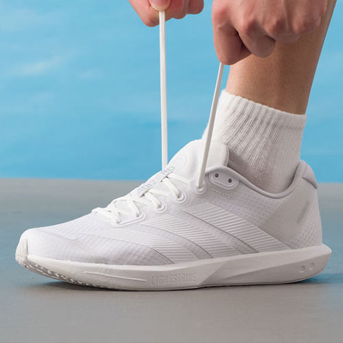 阿迪达斯adidas男女鞋26ADIZEROBK运动鞋缓震休闲鞋跑步鞋JP6541