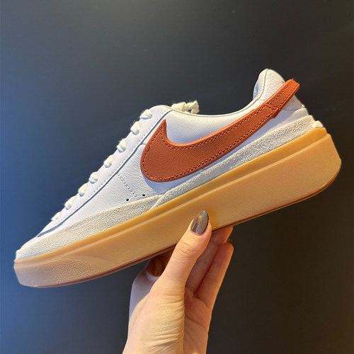 耐克系带男子低帮板鞋运动鞋