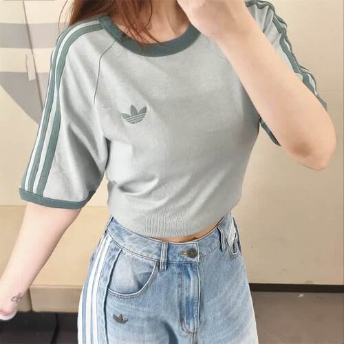 阿迪达斯adidas三叶草t恤潮流条纹圆领百搭宽松运动短袖KG6322