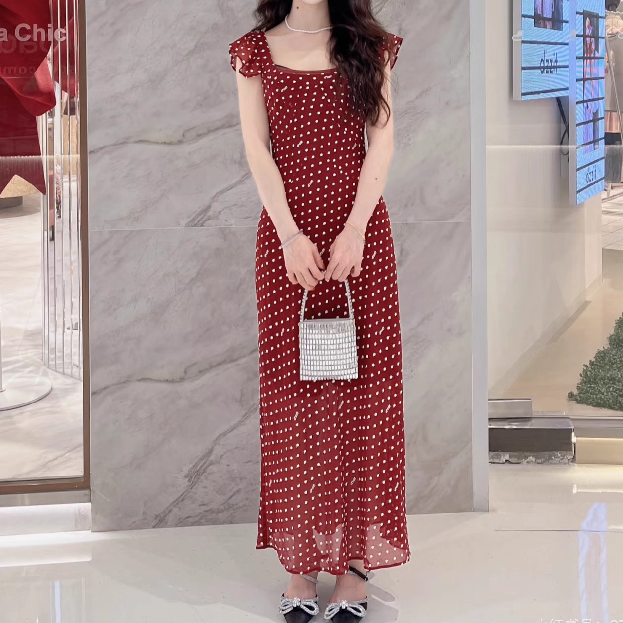 3J2O308吊牌1590小地素dzzit专柜正品2025夏女深红色无袖连衣裙