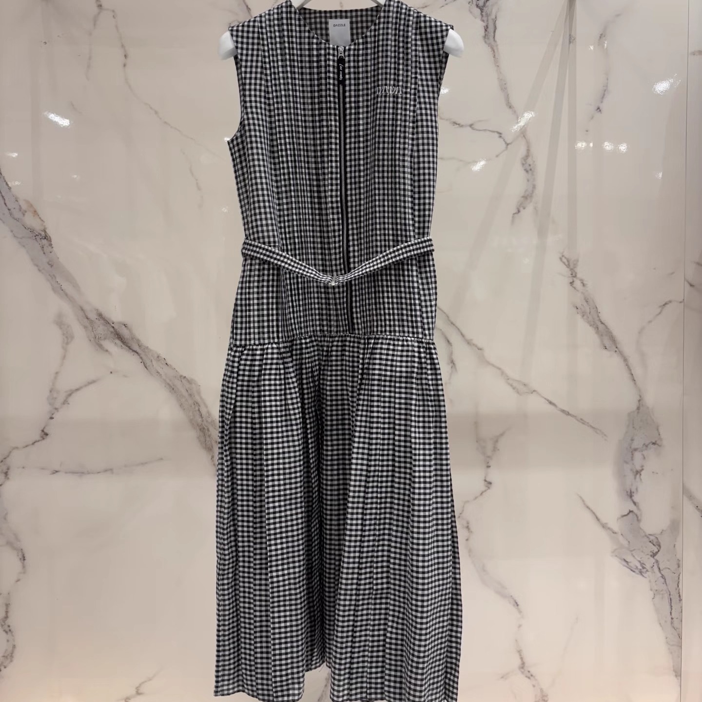 2J2O339吊牌2999大地素DAZZLE专柜正品2025夏女无袖连衣裙