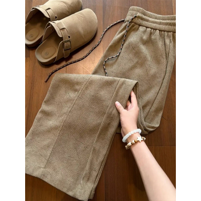 卡其色斜切灯芯绒卫裤男款