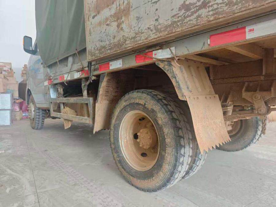 5月8日曲靖市车牌号为云D979AP的王牌牌轻型自卸货车一辆网络拍卖公告