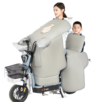 亲子儿童电瓶车后座暖挡风