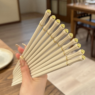 【老板娘家】让餐桌焕然一新的筷子！防滑家庭合金筷子马卡龙色