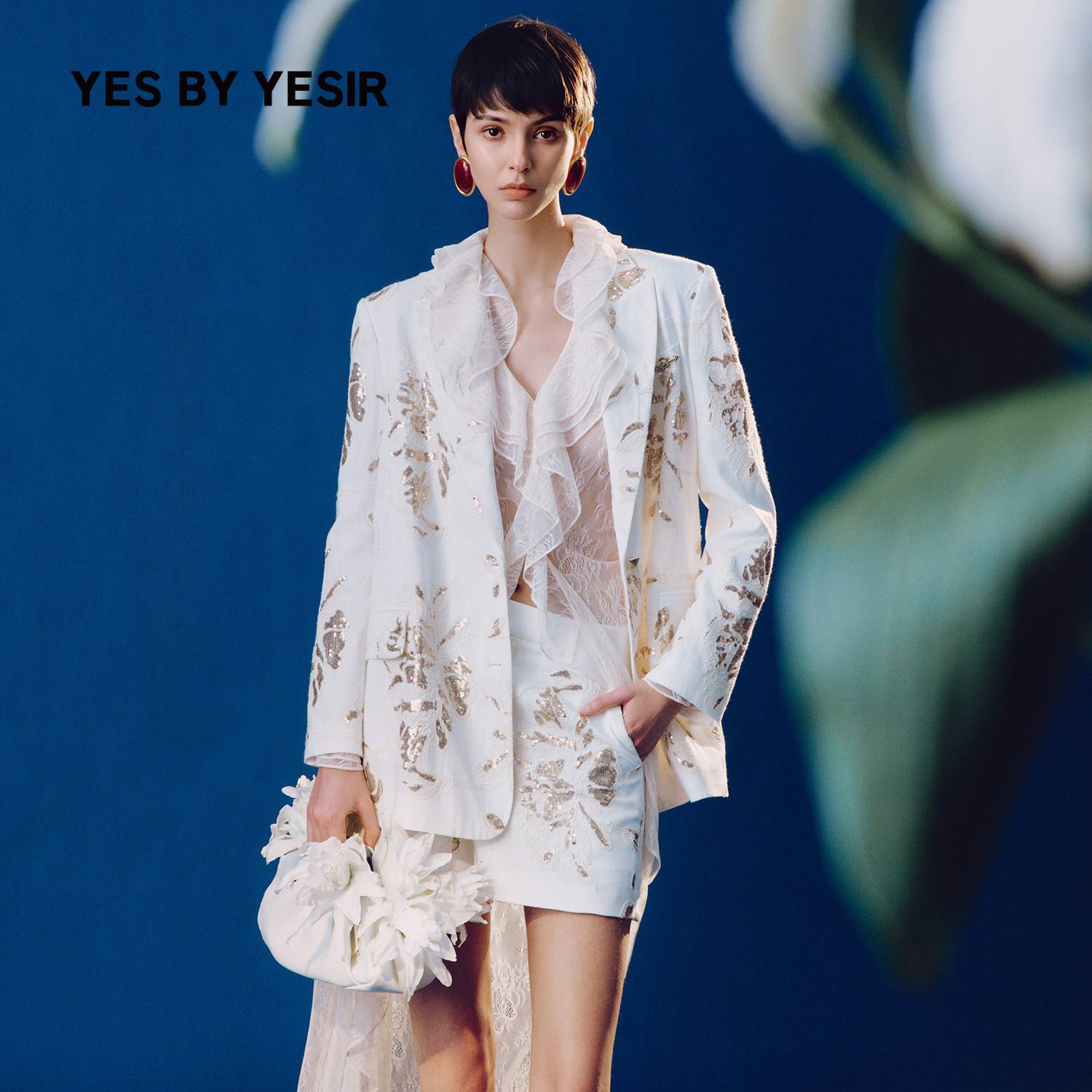 YESBYYESIR鎏金花卉西服外套