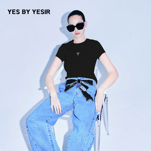 YESBYYESIR低领三角Y字短袖T恤
