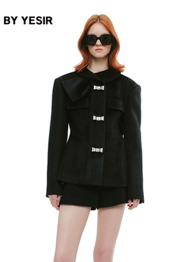 YES BY YESIR叶谦原创设计25冬新款羊驼毛锁扣围裹领骑士毛呢外套