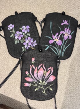 桑蚕丝手工手绘小包