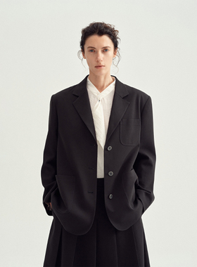 【肌理羊毛】翻驳领经典复古领口搭袢西装