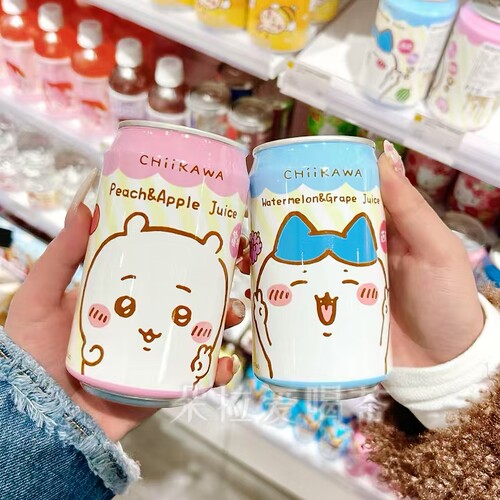 台湾进口chiikawa吉伊卡哇西瓜葡萄果汁果味可爱饮料罐装
